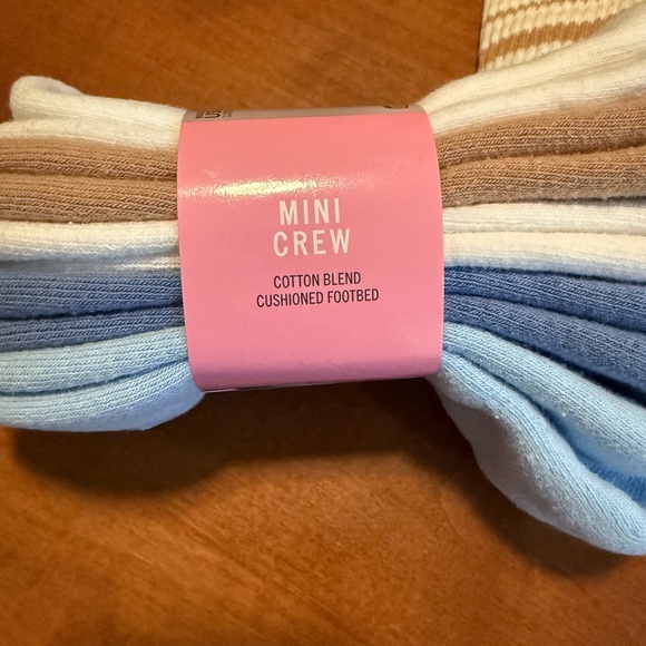 HUE Mini Crew Socks | Cushioned Cotton Blend - Picture 4 of 4